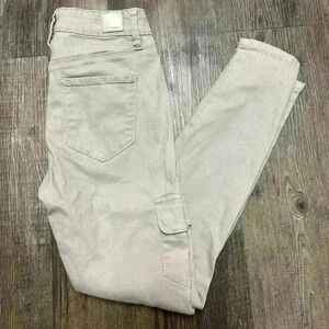 YMI brand beige cargo pocket sz 3/26 stretch‎ skinny leg jeans